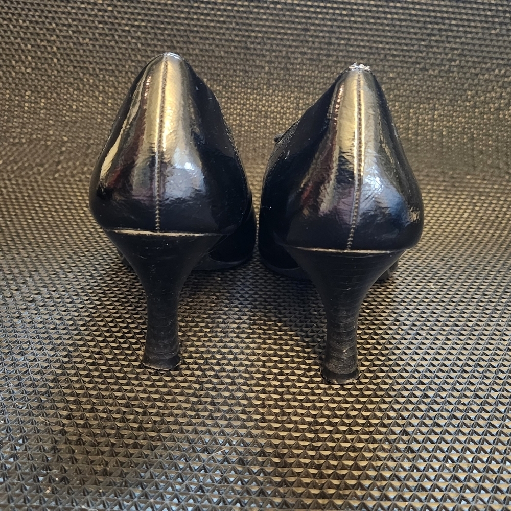 Etienne Aigner Black Heeled Shoes - Picture 4 of 12